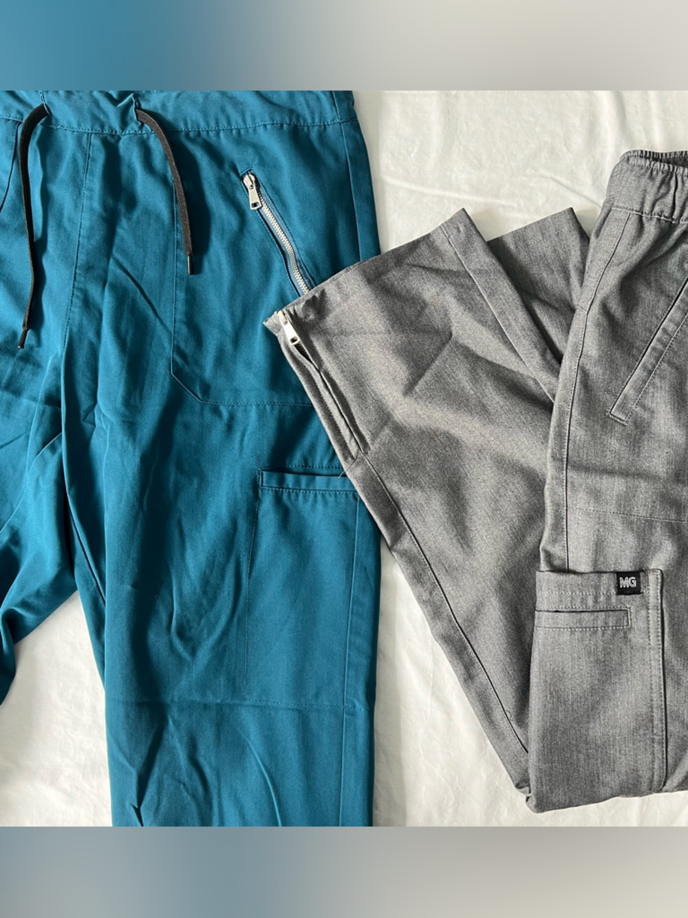 Men's Gray Jogger Pants with Elastic Waist and Zip Detail